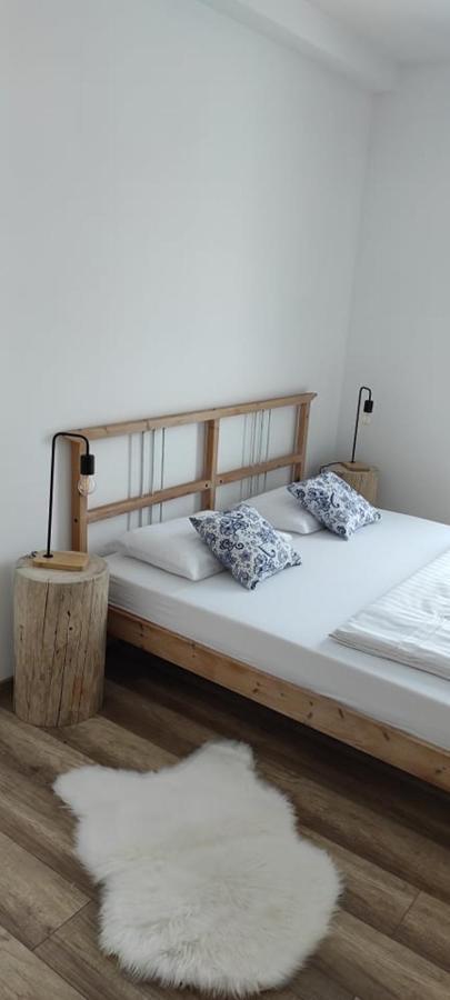 Spij W Kudowie Apartament I Pokoje Goscinne 쿠도바-즈루이 외부 사진