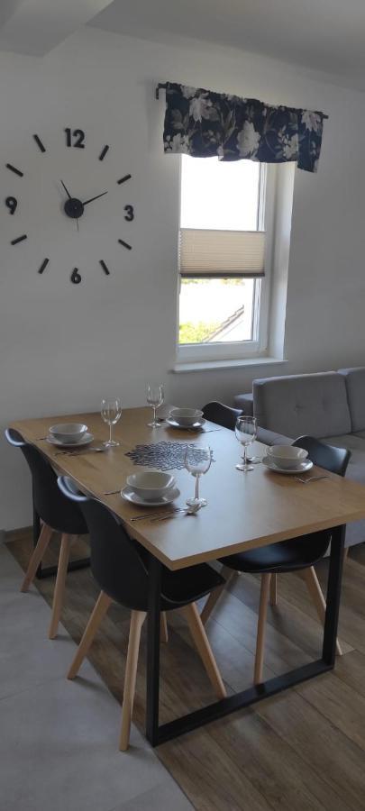 Spij W Kudowie Apartament I Pokoje Goscinne 쿠도바-즈루이 외부 사진