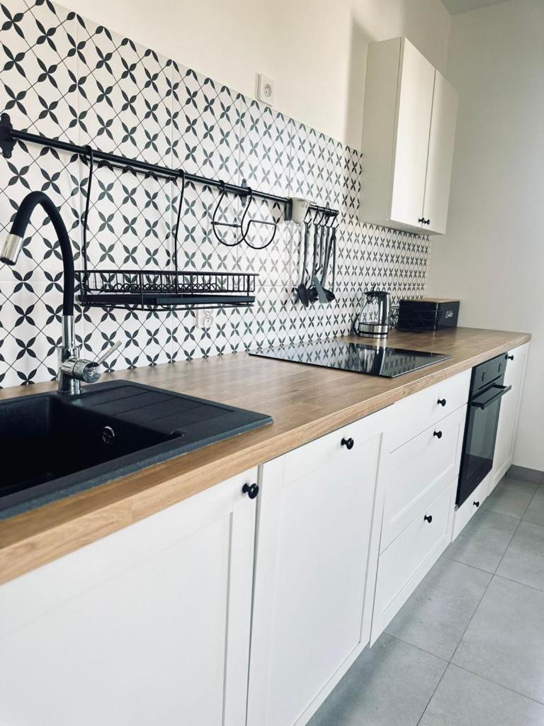 Spij W Kudowie Apartament I Pokoje Goscinne 쿠도바-즈루이 외부 사진